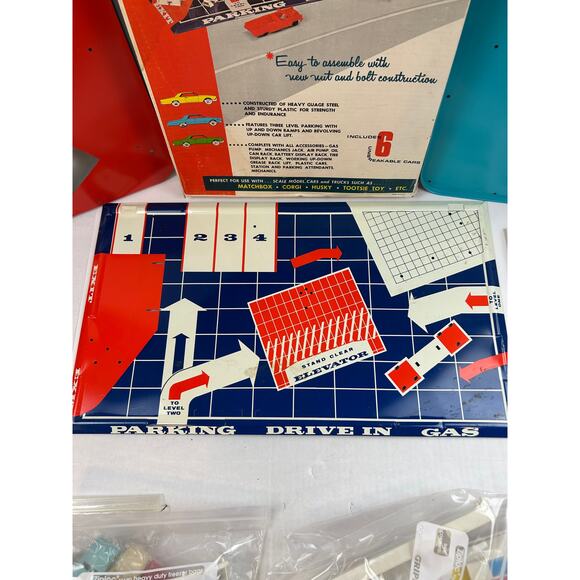 Vintage 1960s Brumberger Tri‑Level Service Station Steel Construction Set w/ Box - Picture 3 of 16
